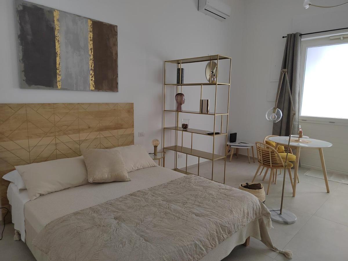 Dimore Gilas - Suite Golden Monopoli Exterior foto